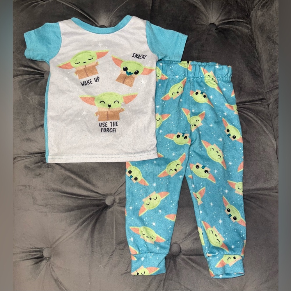 TODDLER Baby Yoda Pajama Set.